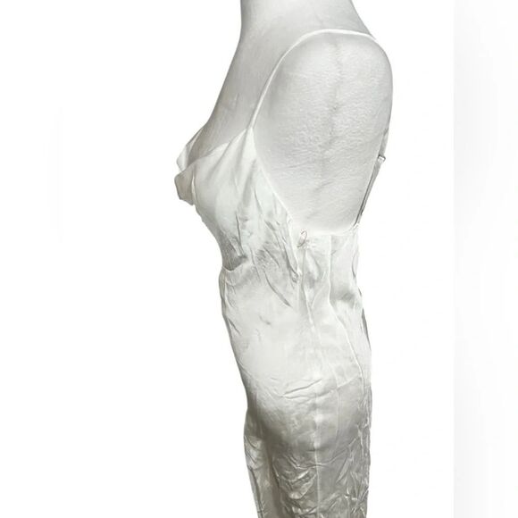 Bardot Slip Dress In Oyster large slit in front adjustable straps maxi - Picture 4 of 13